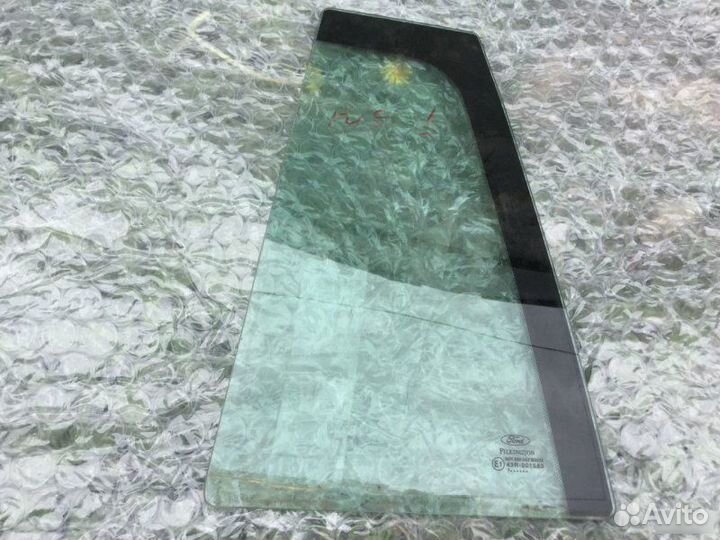 Форточка двери задней Ford Fusion 2002- 2012