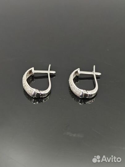 Серьги из белого золота 585 с бриллиантами 0,23 ct