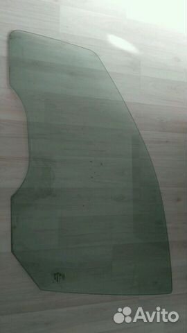 Продаю переднее водительское стекло форд фокус 1