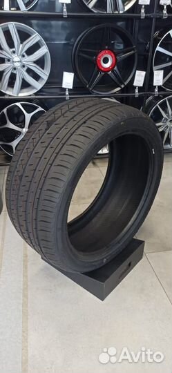 iLink Thunder U09 215/55 R18