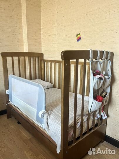 Защитный бортик, ограничитеть, барьер для кровати