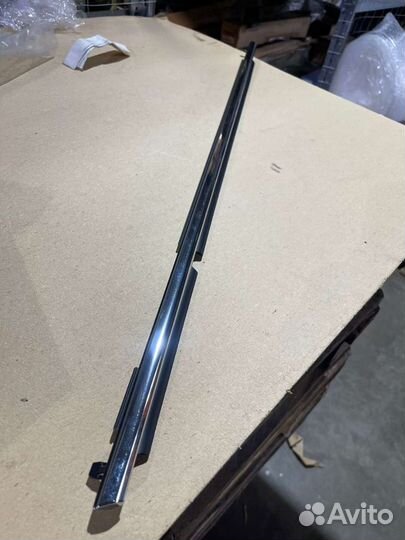 Молдинг на кузов toyota