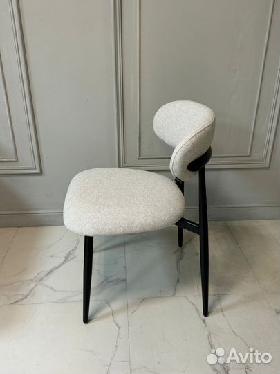 Стул кухонный со спинкой