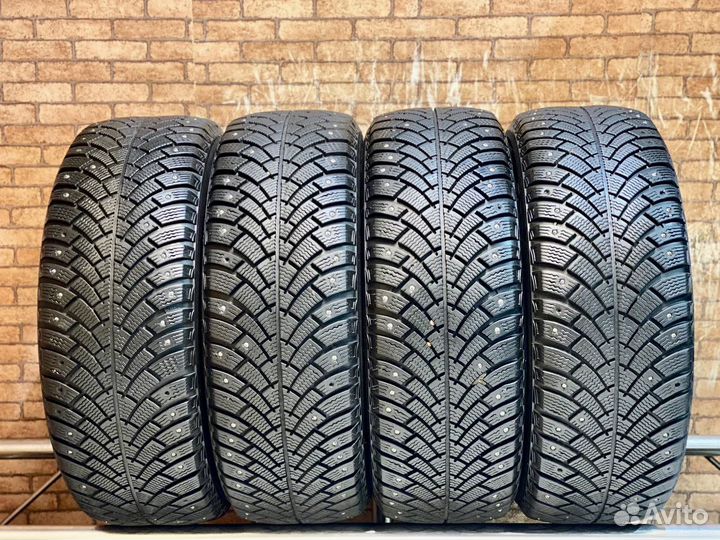 Bfgoodrich G-Force Stud 215/55 R17