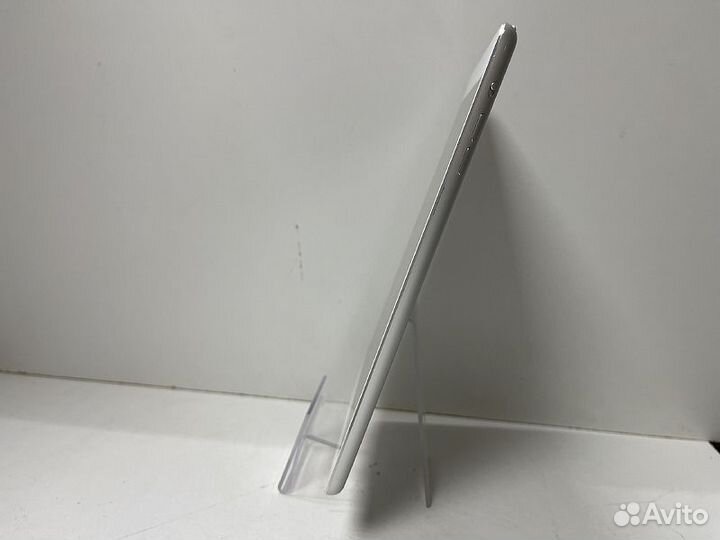 Планшет без SIM-карты Apple iPad mini 16GB MD531RS