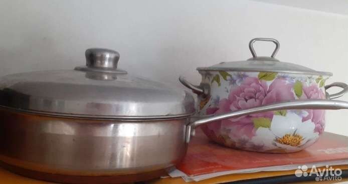 Стаканы бокалы чашки блюца тарелки графин салатник