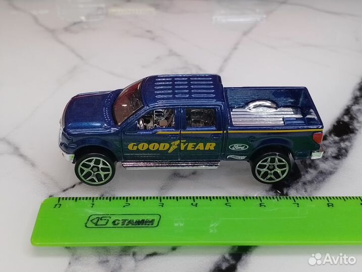 HotWheels. Ford F-150
