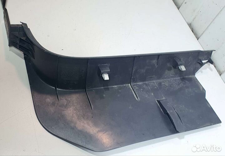 Накладка порога внутренняя Volkswagen Touareg GP