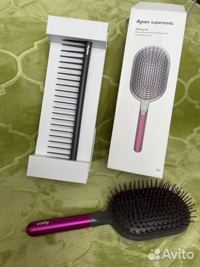 Набор расчесок dyson