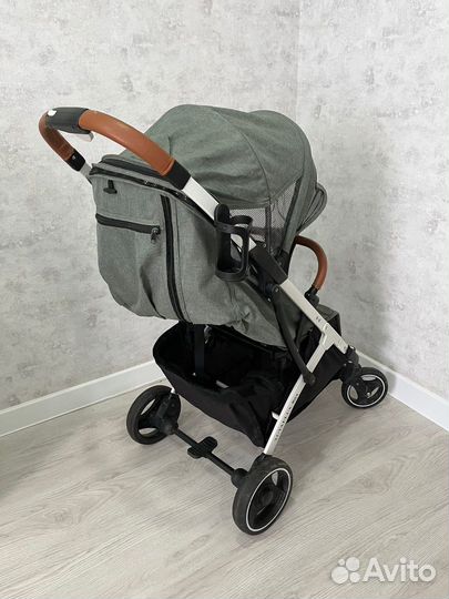 Прогулочная коляска yoya plus max