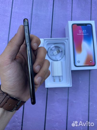 iPhone X, 256 ГБ
