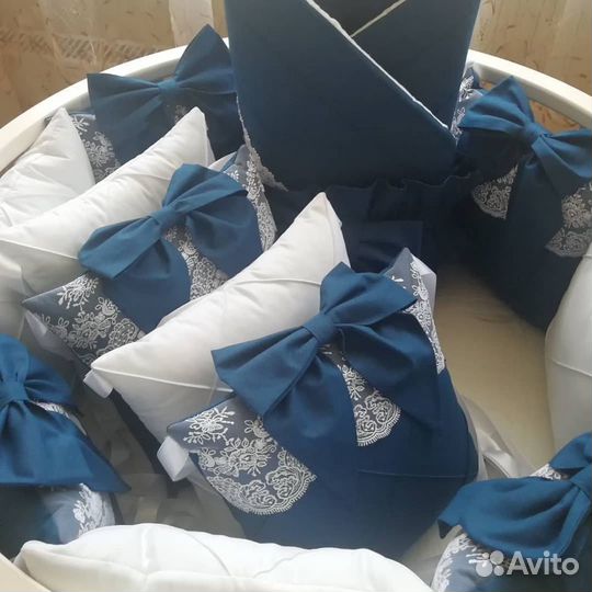 Бортики в кроватку новые