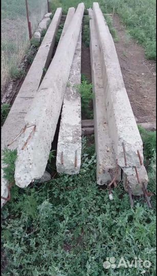 Бетонные столбы