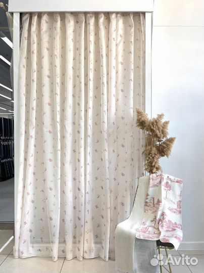 Тюль с цветочным принтом