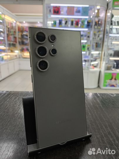 Samsung Galaxy S24 Ultra, 12/256 ГБ