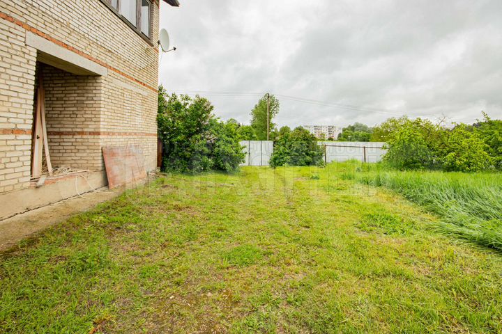 Дом 322,8 м² на участке 21 сот.