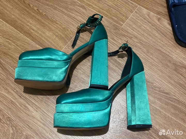 Туфли братц 40