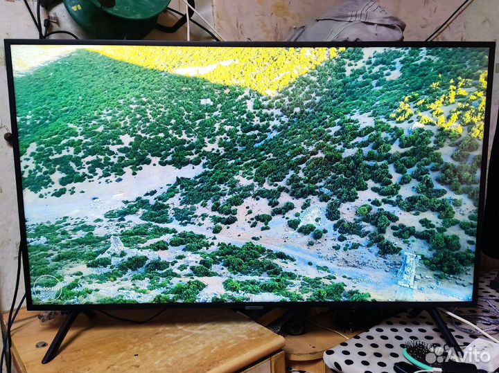 Телевизор Samsung 4K UHD