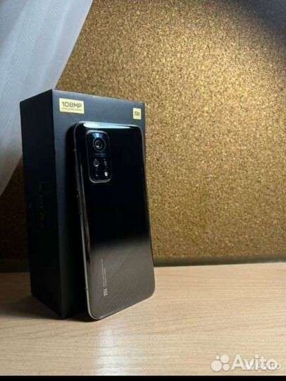 Мобильные телефоны