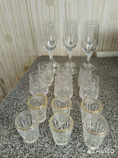 Хрустальные рюмки и цветное стекло СССР