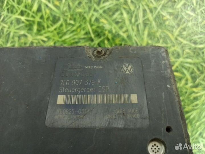 Блок ABS Volkswagen Touareg кроссовер 3.2 V6