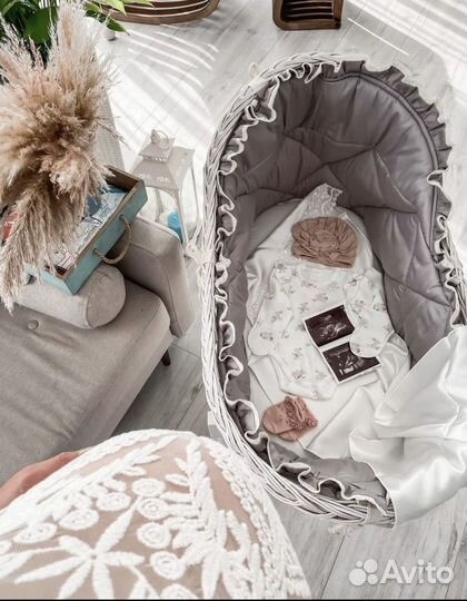 Кроватка для новорожденных