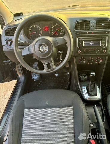 Volkswagen Polo 1.6 AT, 2013, 138 600 км объявление продам