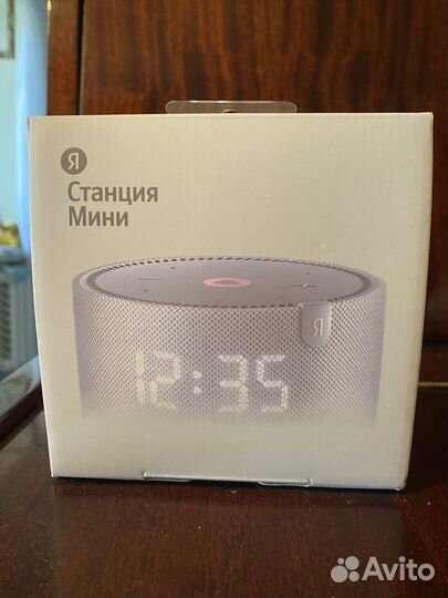 Яндекс станция мини Плюс с часами