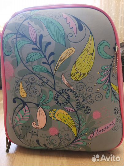 Школьный рюкзак