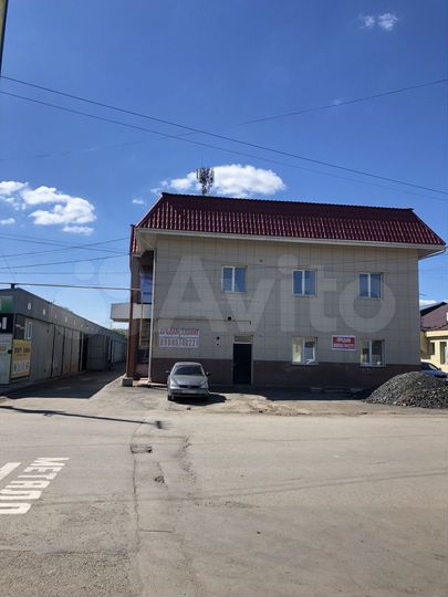 Здание, 327 м²
