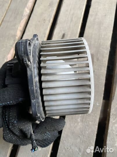 Моторчик печки huyndai accent