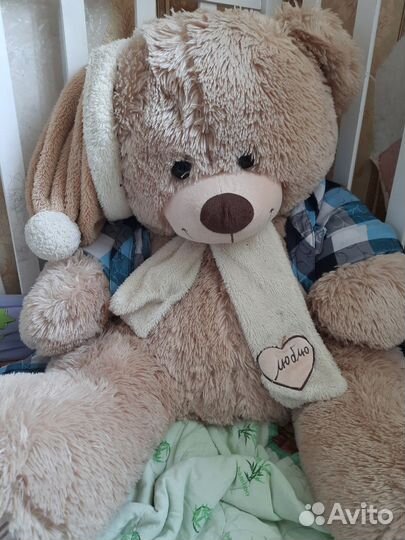 Плюшевый медведь(большой)