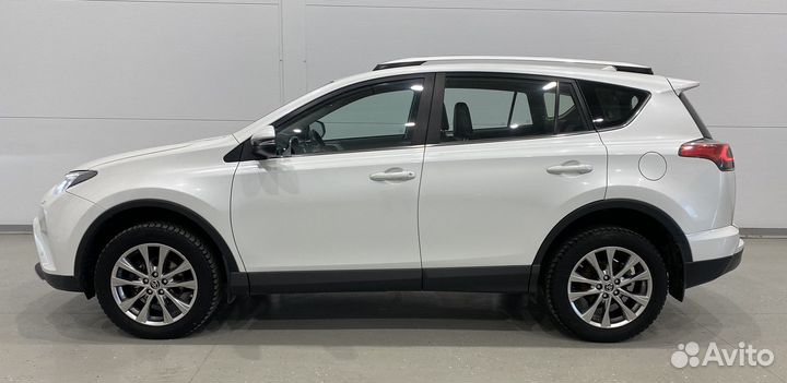 Toyota RAV4 2.2 AT, 2018, 175 003 км