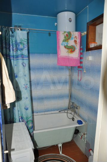 Комната 37 м² в 3-к., 2/5 эт.