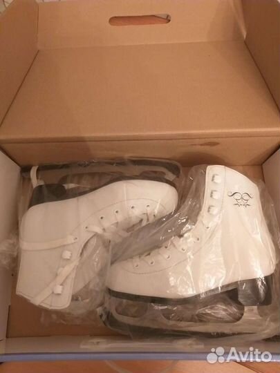 Коньки размер 32