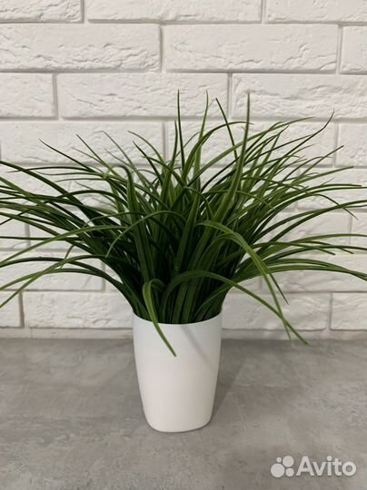 Зелень искусственная в горшочке