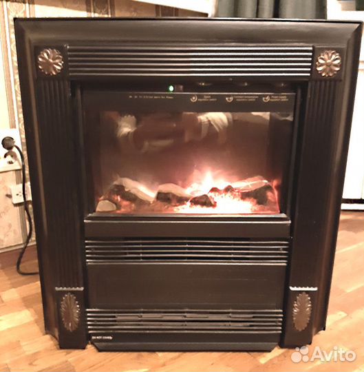 Электрокамин с эффектом пламени