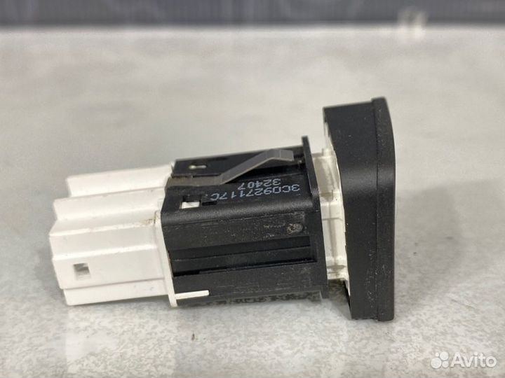 Кнопка ESP Volkswagen Passat Variant B6 BZB 2008