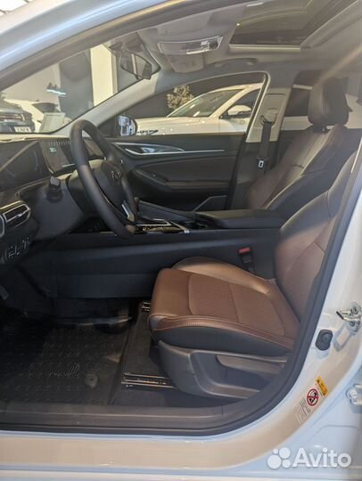 Changan Eado Plus 1.4 AMT, 2023