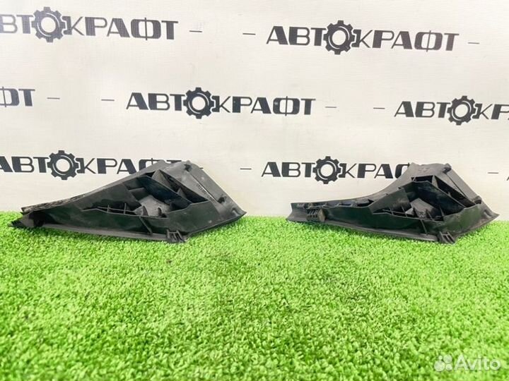 Накладка жабо Toyota Land Cruiser Prado GRJ150