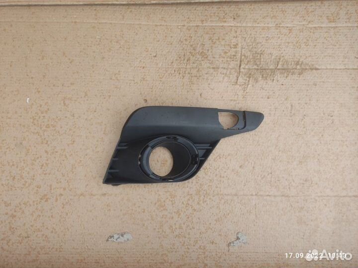 Оправа птф передняя правая Renault Logan II