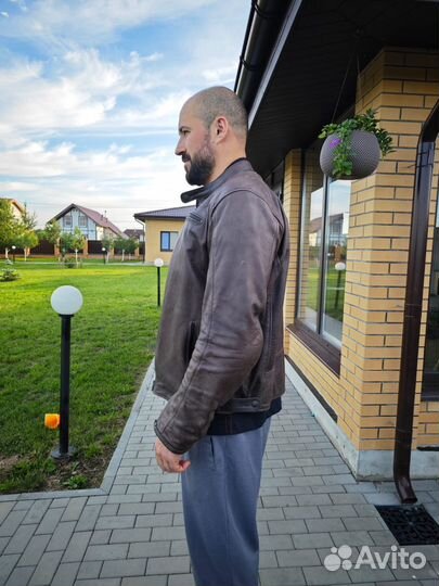 Мотокуртка кожаная мужская