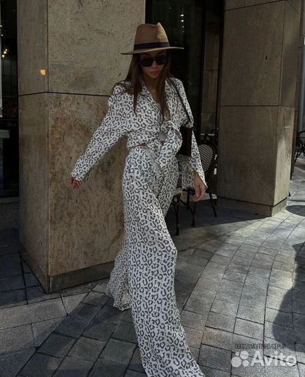 Костюм женский муслин