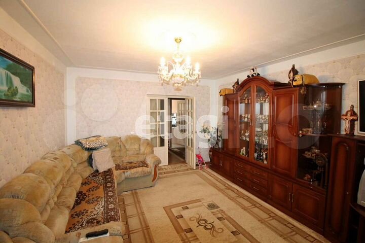 4-к. квартира, 87,6 м², 5/5 эт.