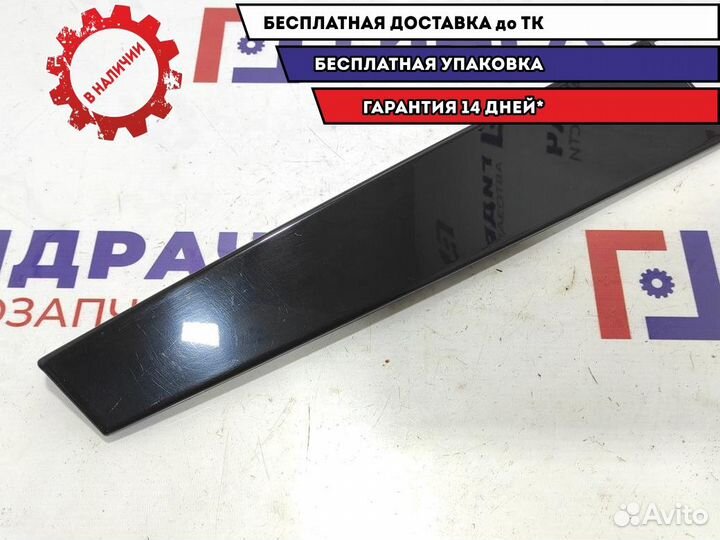 Накладка стойки наружная задняя правая Volkswagen