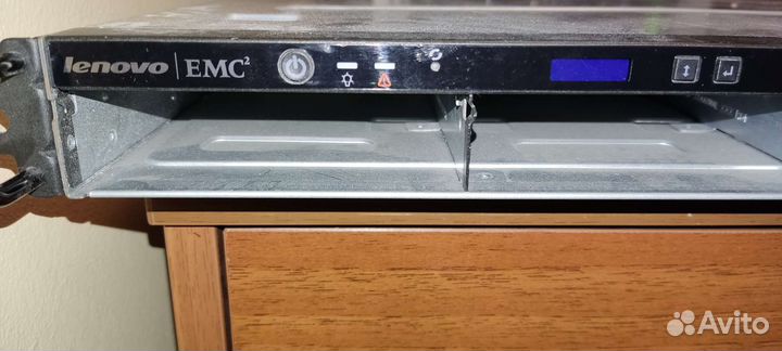 Сетевое хранилище Lenovo PX4-400R