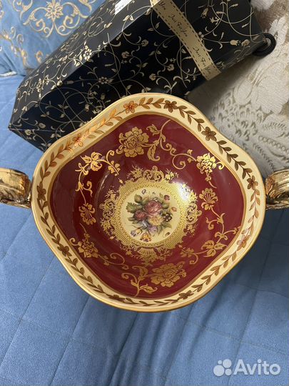 Фруктовница на ножке