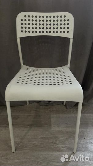 Стул IKEA адде, белый