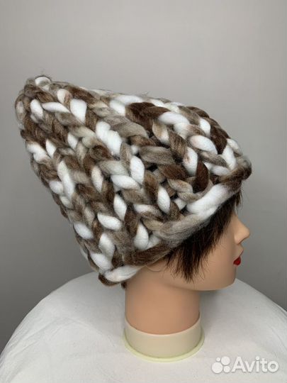 Шапка женская вязаная