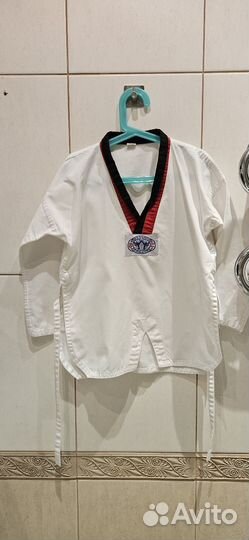 Костюм для тхэквондо